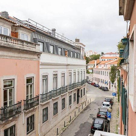Lapa 3Bdr Duplex W/ Balcony By Lovelystay Лиссабон Экстерьер фото